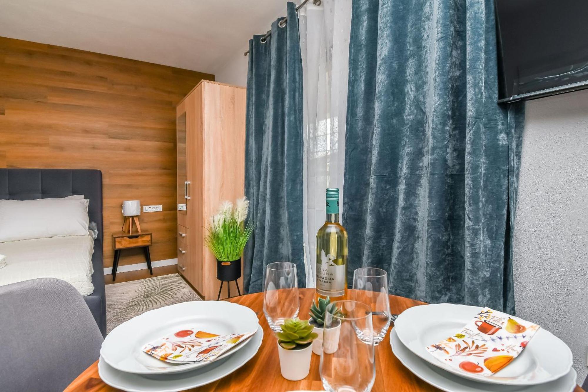 Apartments Neli Трогир Экстерьер фото