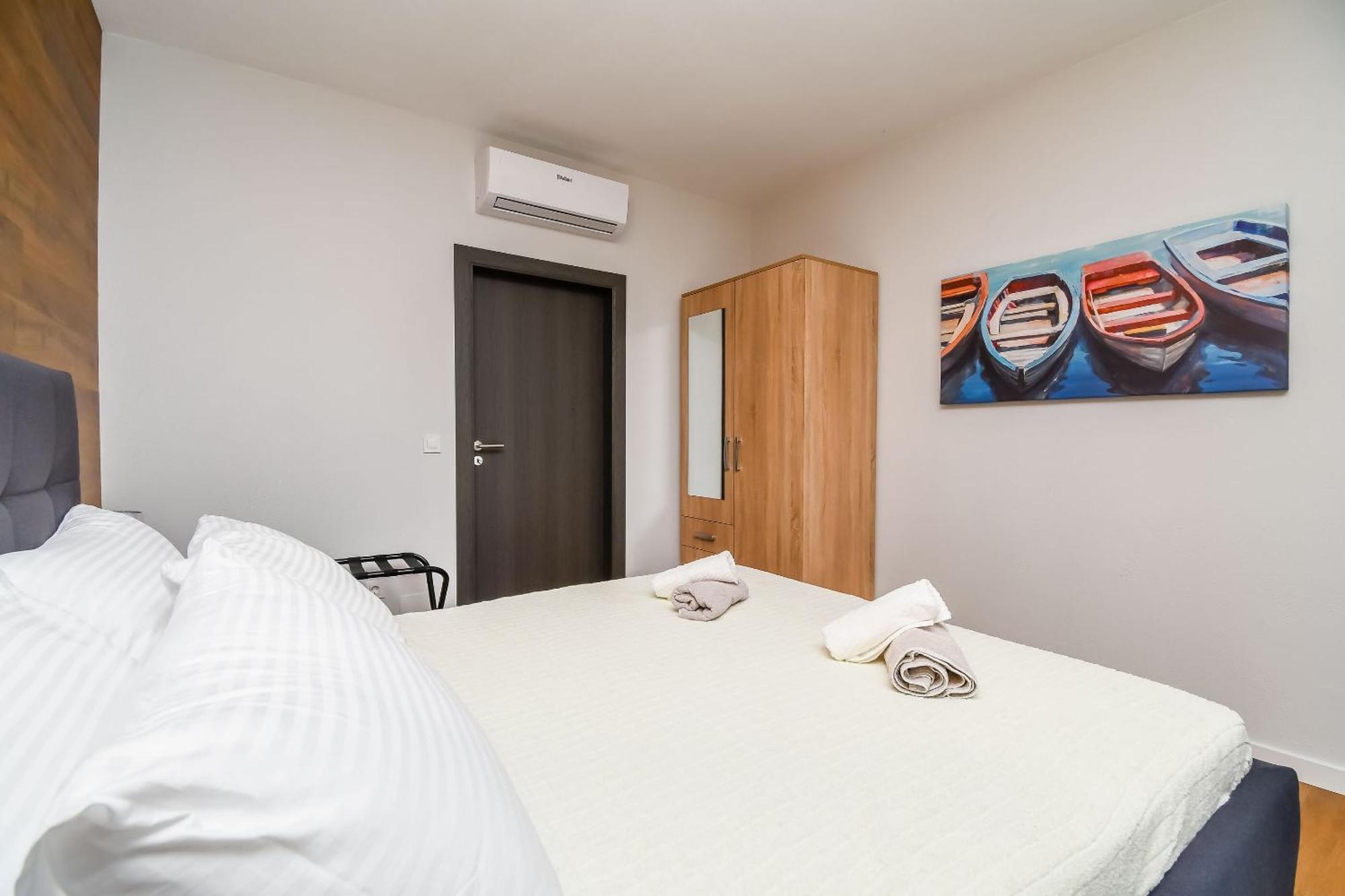Apartments Neli Трогир Экстерьер фото